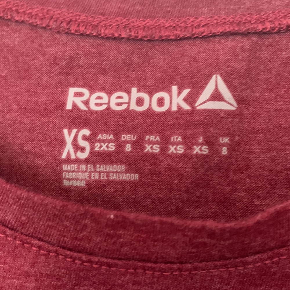 3 Reebok Workout tees - Picture 12 of 14